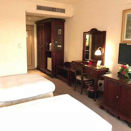 Sunrise Hotel Tainan Eksteriør bilde
